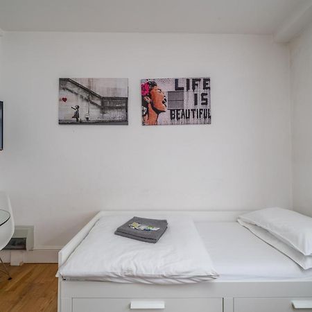 Private Studio - Wardour Street - Berwick Street Лондон Экстерьер фото